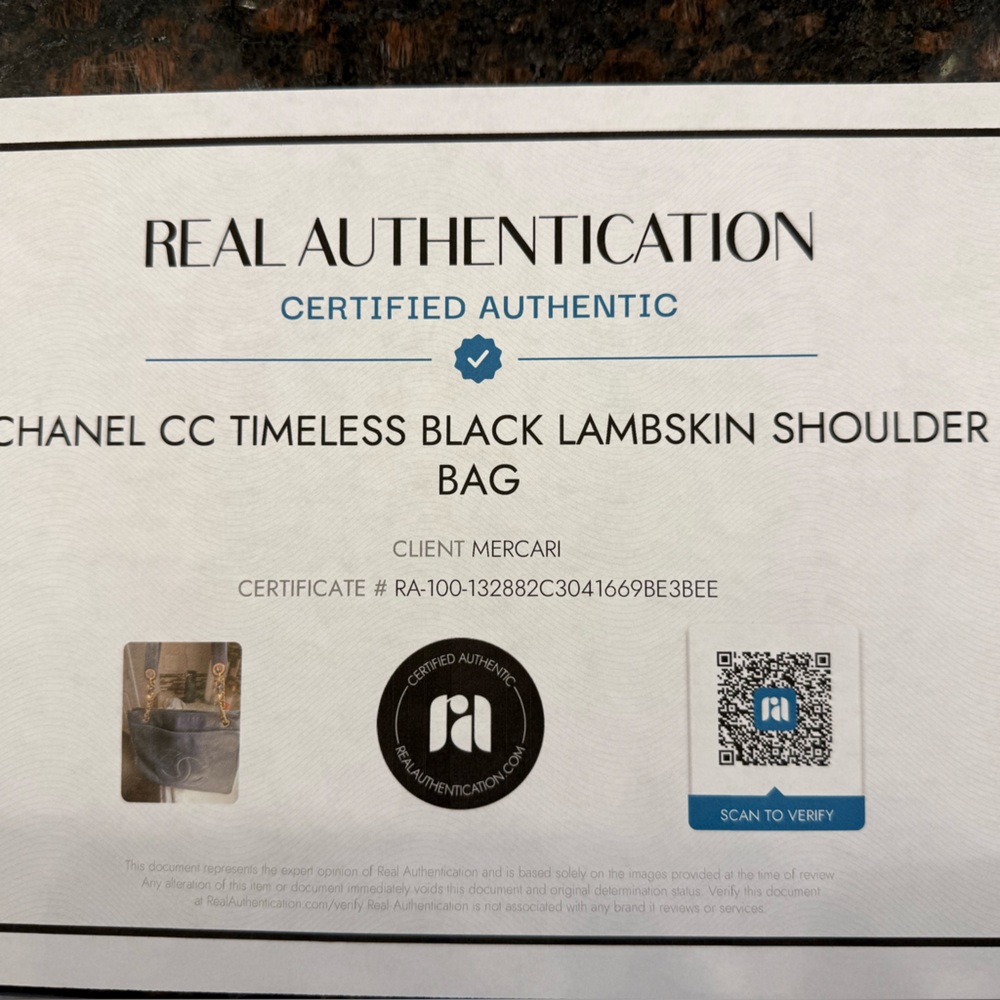 CHANEL Black CC Logo Shoulder Bag with Gold Chain Trim - Picture 15 of 15